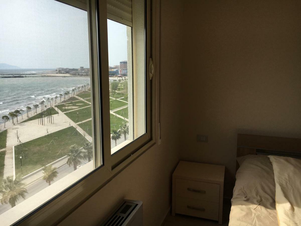Sunny Beach Apartment Vlora Exteriör bild