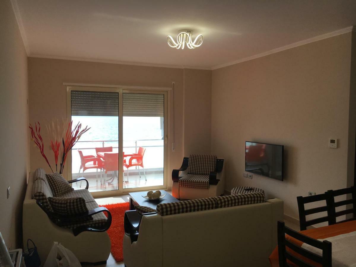 Sunny Beach Apartment Vlora Exteriör bild