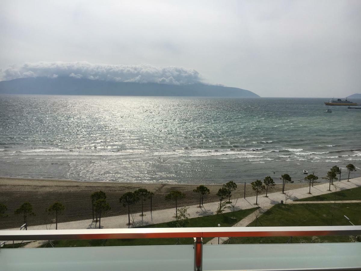 Sunny Beach Apartment Vlora Exteriör bild